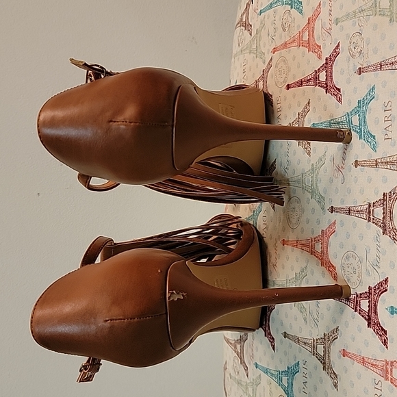 Charlotte Russe Brown Fringed T-Strap Open Toe Heels Size 10 - Picture 4 of 7